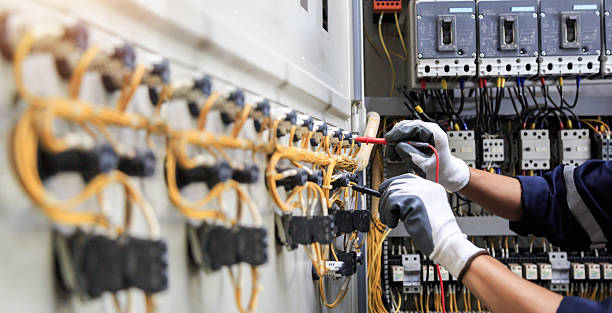 Professional Electrician technician working in East Rockingham, NC